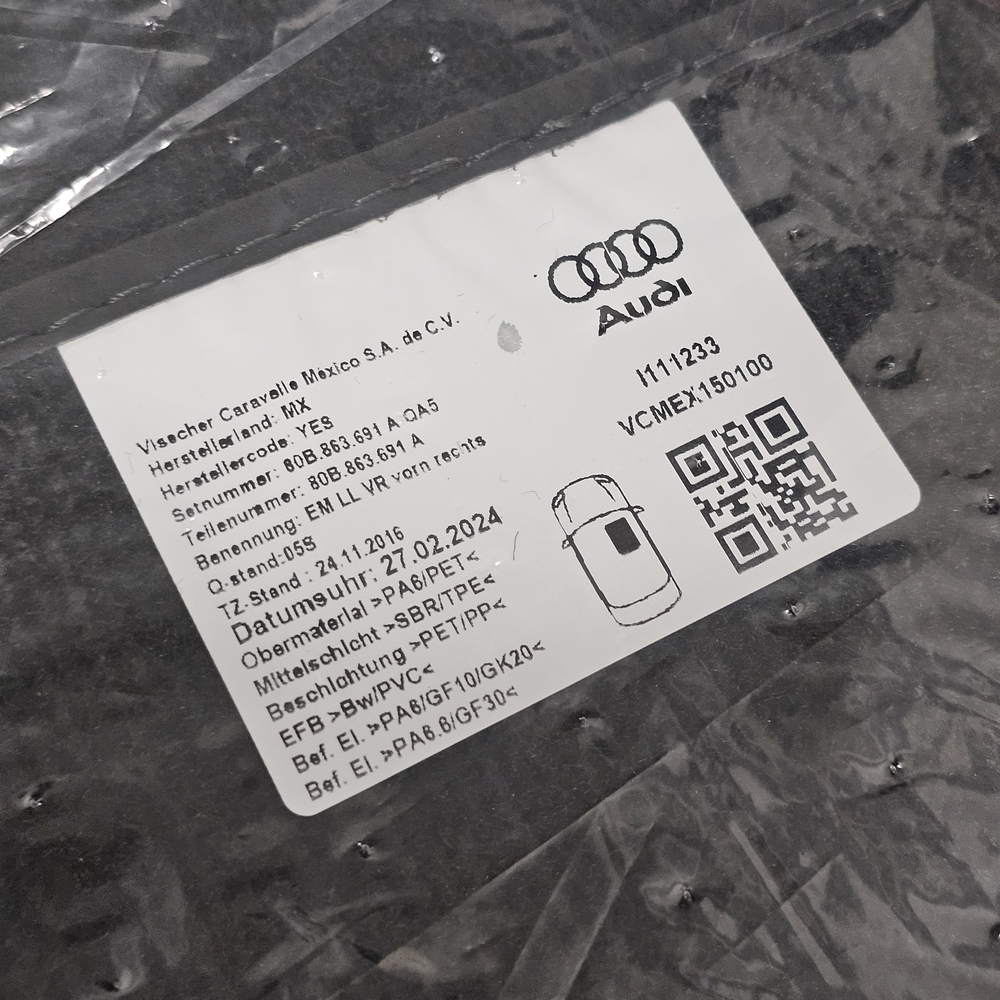 NWT Audi Q5 Original Carpet Floor Mat